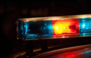 Mulher pula janela para pedir ajuda após ser mantida em cárcere pelo companheiro em SC