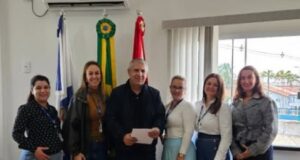 Ilhota recebe certificado por avanços na modernização da gestão pública