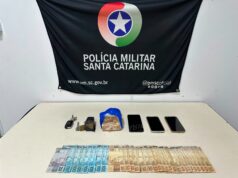 Polícia militar prende três homens por tráfico de drogas no bairro ponta aguda em blumenau