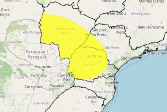 Chuva pode chegar a 200 mm nesta semana, e meteorologista alerta para temporais e novos tornados em SC e no Sul