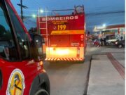 Colisão entre carro e moto mobiliza Bombeiros Voluntários no Centro de Ilhota