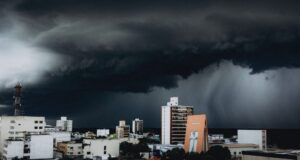 Cinco municípios de Santa Catarina decretam emergência após tempestades e granizo