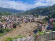 Pelo menos 590 estrangeiros de 39 países estão desaparecidos após avalanche no Himalaia