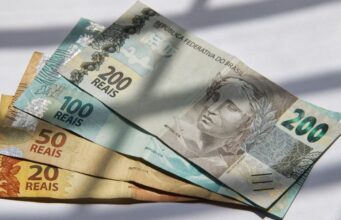 Receita Federal libera consulta ao quarto lote da restituição do Imposto de Renda