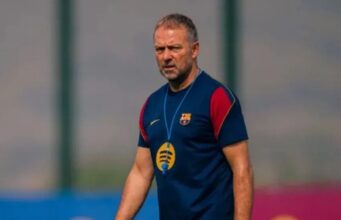 Após decepcionar na Copa do Mundo 2026, Hansi Flick toma decisão sobre Raphinha no Barcelona: “Tivemos que nos adaptar”
