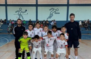 Equipe Sub-11 de Ilhota demonstra raça e espírito esportivo na 21ª Copa Dipil