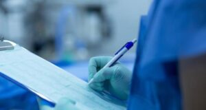 Município é condenado após diagnóstico tardio de torção testicular resultar na perda de órgão de adolescente em santa catarina