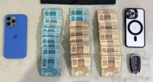 Suspeito de furto de caixa eletrônico é preso com r$ 22 mil escondidos na cueca na br-101 em santa catarina