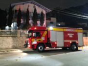 Moradora fica ferida após incêndio atingir quarto de residência em Gaspar