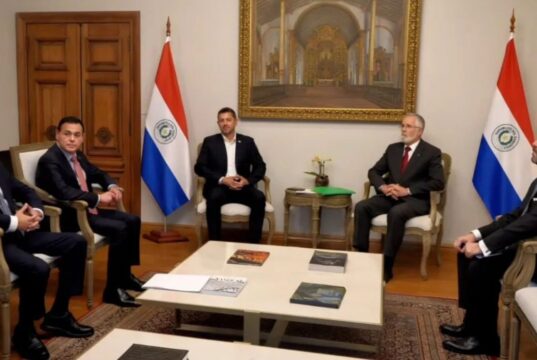 Paraguai entrega nota de repúdio ao Brasil após declarações de Lula sobre guerra
