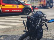 Motociclista e motorista ficam feridos após batida em Gaspar