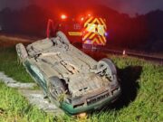 Acidente na BR-470 deixa motorista ferido após capotamento em Ilhota