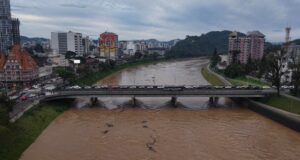Com queda constante e quase três metros a menos em 24 horas, nível do Rio Itajaí-Açu consolida cenário de tranquilidade na região