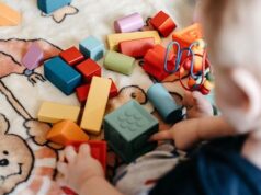 Município e creche são condenados a indenizar família após bebê sofrer trauma dentário