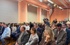 Prefeito e vice de Itajaí ficam licenciados e presidente da Câmara assume Prefeitura