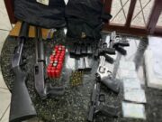 Empresa suspeita de alugar armas clandestinamente é alvo de operação em Joinville