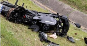 Ilhota: Queda de moto na BR-470 deixa duas vítimas feridas na divisa com Navegantes