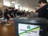 Quase 1 milhão de brasileiros no exterior estão aptos a votar nas eleições de 2026