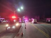 Motociclista fica ferida após colisão entre carro e moto em Ilhota