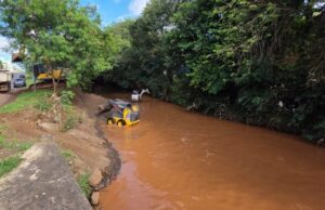 Super El Niño acende alerta e Chapecó limpa mais de 21 km de rios e córregos