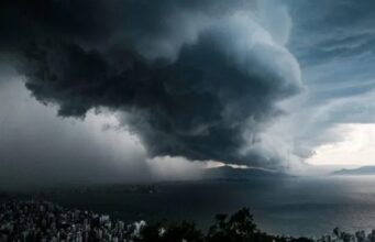 Novo ciclone extratropical aproxima-se do Brasil e pode provocar temporais severos com ventania de até 90 km/h